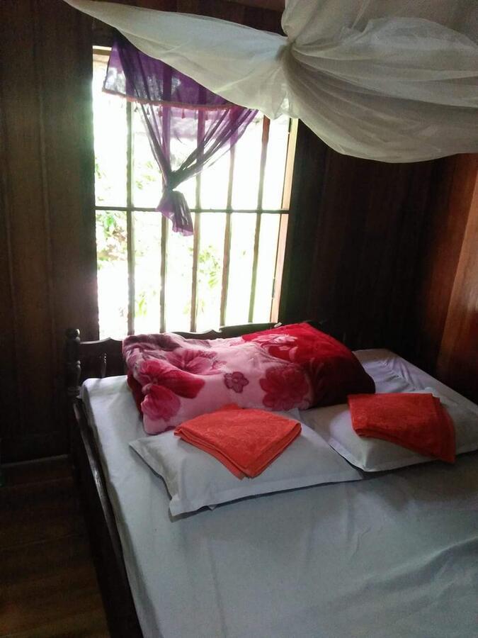Tran Xuan Homestay Ba Be Village Esterno foto